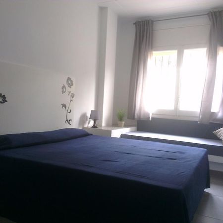Apartaments La Riera 로지즈 외부 사진