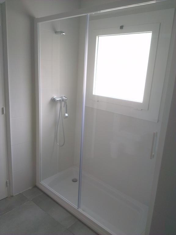 Apartaments La Riera 로지즈 객실 사진