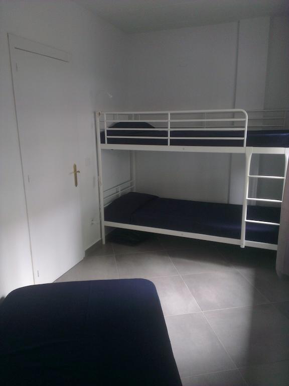 Apartaments La Riera 로지즈 외부 사진